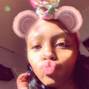 Meet your Posher, Marcy